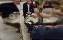 Suriye'de Tarihi An: El-Şara'dan Visa Kartla Kahve Ödemesi