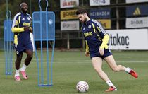 Fenerbahçe, Samsunspor maçının hazırlıklarını sürdürdü