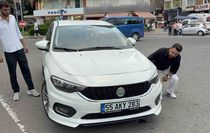 Samsun'da otomobil yayalara çarptı: 2 yaralı