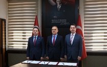 Marmaris Esnaf Odası binasını 15 yıllığına mesleki eğitim için tahsis etti