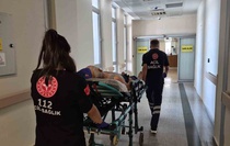 Adıyaman'da iddiaya göre çadır çeken kişi 1. kattan düşerek yaralandı