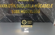 Sakarya'da 25,68 gram sentetik uyuşturucuyla yakalanan 2 şüpheli tutuklandı