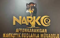 Afyonkarahisar'da araçta 594 uyuşturucu hap ele geçirildi, 2 şüpheli tutuklandı