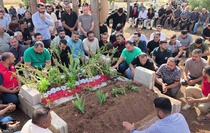 Batan gemide ölen 6 ve 12 yaşındaki kardeşler Reyhanlı'da yan yana toprağa verildi