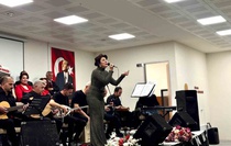 Tavşanlı Türk Sanat Müziği Korosu, Kütahya'da kız yurdunda sahne aldı
