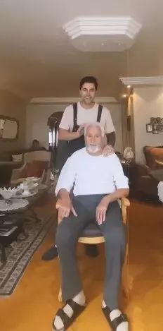 Ünlü Oyuncu Kıvanç Kasabalı'nın Babası Hayatını Kaybetti