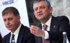Özgür Özel'i yarı yolda bırakan Cemil Tugay'dan dikkat çeken ziyaret