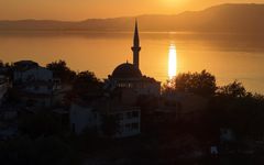 Manzara hayran bıraktı! Görüntü İzmir, Çanakkale değil doğudan