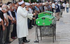 Kadere bak! Farklı şehirlerdeki anne ve oğlu 2 saat arayla vefat etti