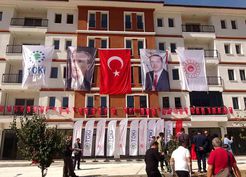>Yozgat'ta TOKİ Konutlarının Anahtar Teslim Töreni Gerçekleştirildi