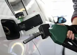 >Benzine zam geliyor! İşte il il yeni fiyatlar
