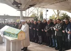 >TCMB Başkanı Fatih Karahan'ın annesi Hatice Karahan son yolculuğuna uğurlandı