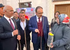 >Siirtli çiftçilere 25 bin fıstık ve 4 bin 300 adet Trabzon Hurması fidanı dağıtıldı