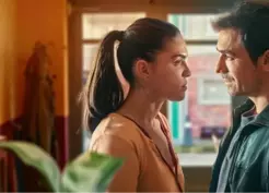 >Ayrılık da Sevdaya Dahil Full HD izle! Ayrılık da Sevdaya Dahil 1. sezon 1. bölüm tek parça izle!