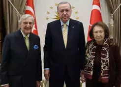 >Rahmi Koç destek verdi: Türkiye doğru yolda, çok memnunum