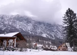 >Avusturya'da çığ düştü: 8 ölü