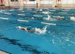 >Bilecik'te spor okulları yüzme antrenmanları yoğun tempoyla sürüyor