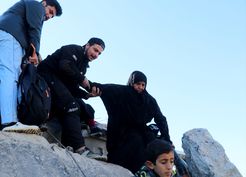 >Rakka'da köprüleri havaya uçuran SDG/YPG, bölge sakinlerini ulaşım sıkıntısıyla karşı karşıya bıraktı