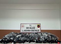 >Van'da 3 milyon 336 bin TL'lik gümrük kaçağı eşya ile kuvars taşı ele geçirildi