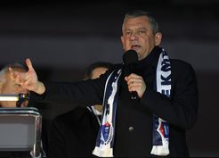 >CHP lideri Özel'den, Cumhurbaşkanı Erdoğan'a emekli aylığı tepkisi: Millet senden zam değil, sandık bekliyor