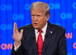 >Trump: İran'a doğru ilerleyen büyük bir gücümüz var