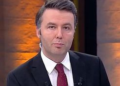 >Ebru Gülan, Mehmet Akif Ersoy'un eski sevgilisi mi?