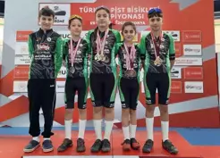 >Akhisarlı bisikletçiler Konya Velodromu'nda kürsüye damga vurdu