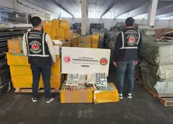 >Mersin'de 116 bin 50 adet kaçak kol saati ele geçirildi