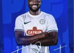 >Çaykur Rizespor, Haitili santrafor Frantzdy Pierrot'u kiralık olarak kadrosuna kattı