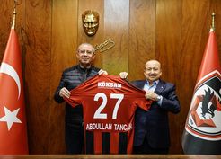 >Enerji ve Tabii Kaynaklar Bakan Yardımcısı Tancan, Gaziantep FK'yi ziyaret etti
