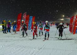 >Dağ Kayağı Türkiye Şampiyonası Hakkari'de yapıldı