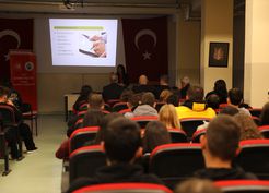 >Edirne'de öğrenciler tüketici hakları konusunda bilgilendirildi