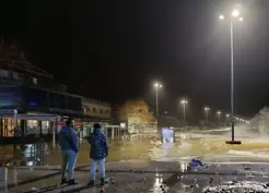 >Edremit Körfezi'nde lodos etkili oldu