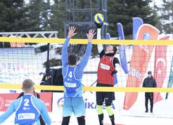 >FIVB Kar Voleybolu Dünya Turu Uludağ, Bursa'da devam ediyor