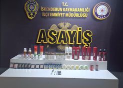 >Hatay'da kozmetik ürün çaldığı ileri sürülen 2 şüpheli tutuklandı