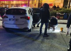 >Dinlenme tesisinde 5 gündür park halinde olan otomobilden ceset çıktı