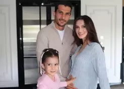 >Necip Uysal ikinci kez baba oldu