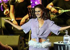 >Yıldız Tilbe neden hastaneye kaldırıldı? Yıldız Tilbe'nin hastalığı ne, sağlık durumu nasıl?