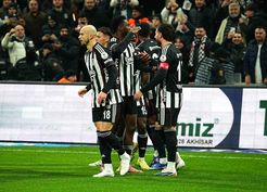 >Beşiktaş, Göztepe'yi Konuk Ediyor