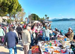 >Köyceğiz'de yılın ilk ikinci el pazarı kuruldu