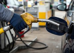 >Akaryakıt fiyatlarında, eşel mobil sistemine geçildi