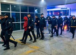 >Manisa merkezli 6 ilde eş zamanlı dolandırıcılık operasyonu