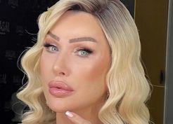 >Seda Sayan estetik mi yaptırdı, yüzünde kaç tane estetik var? Seda Sayan yüzüne ne yaptırdı, kaç tane estetik operasyonu geçirdi?