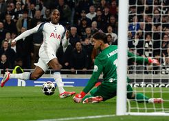 >Tottenham'a galibiyet yetmedi! Atletico Madrid son 8'de