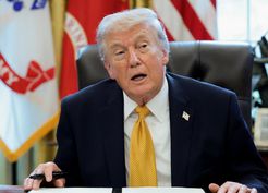 >Trump kara harekatına kapıyı kapattı: Hiçbir yere asker göndermiyoruz