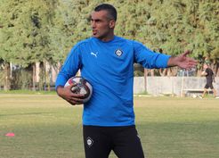 >Bahis cezası alan 44 yaşındaki futbolcu Murat Uluç'a kulüpte yeni görev