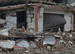 >İsrail'in Lübnan'a düzenlediği hava saldırılarında 7 kişi hayatını kaybetti