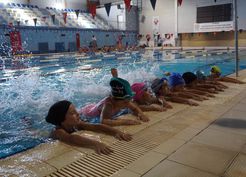 >Marmaris'te yarı olimpik yüzme havuzu sağlık gerekçesiyle geçici olarak kapatıldı