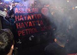 >Trendyol 1. Lig'e yükselmeyi garantileyen Batman Petrolspor, coşkuyla karşılandı
