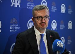 >Türkiye, Antalya Diplomasi Forumu'nda adil bir dünya için diplomasinin önemine dikkati çekiyor